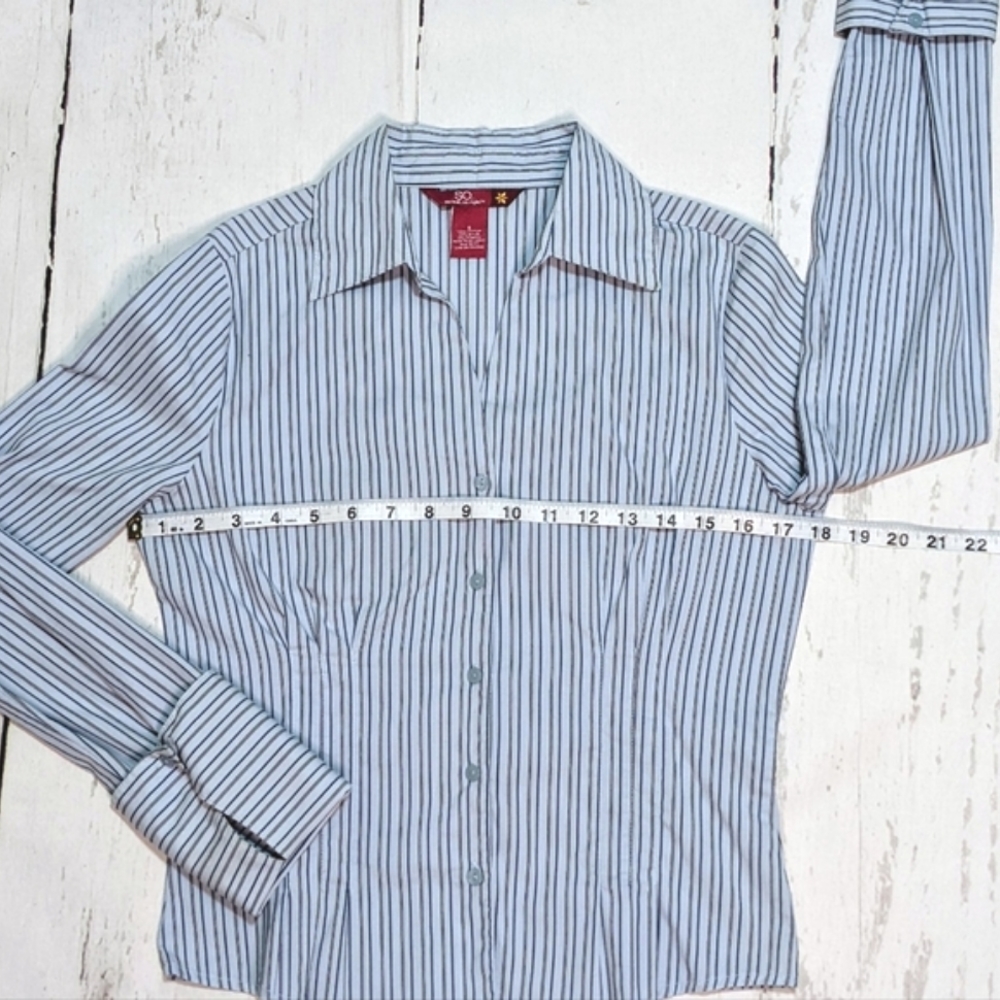 SO..SO REAL SO RIGHT  Blue Striped V-Neck Button Close - Picture 3 of 16
